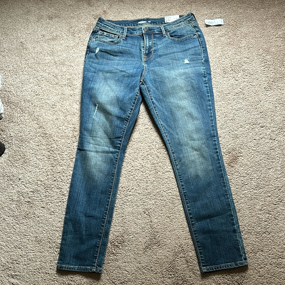 Old navy curvy size 6 short jeans